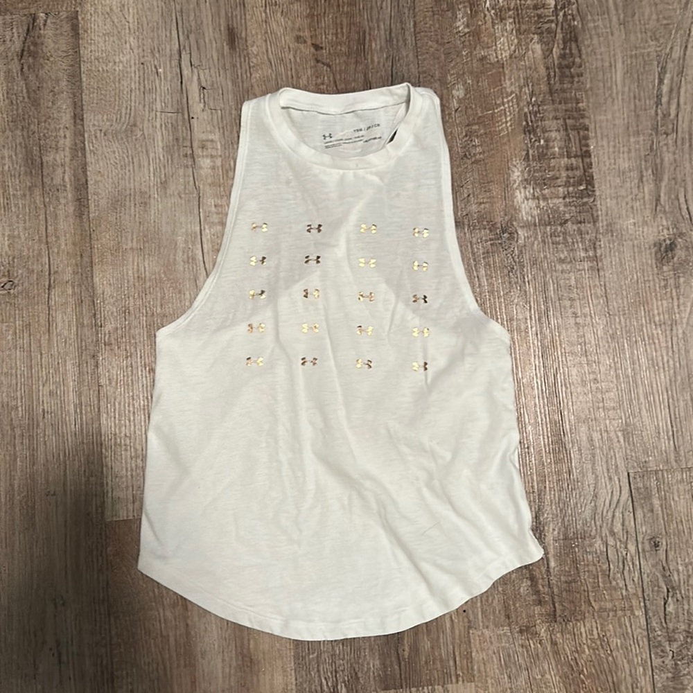 Girls under armour tank size small